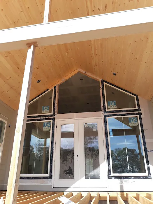 Carlyle Exteriors Picture 7