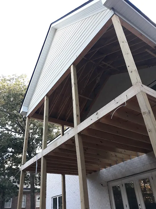 Carlyle Exteriors Picture 4