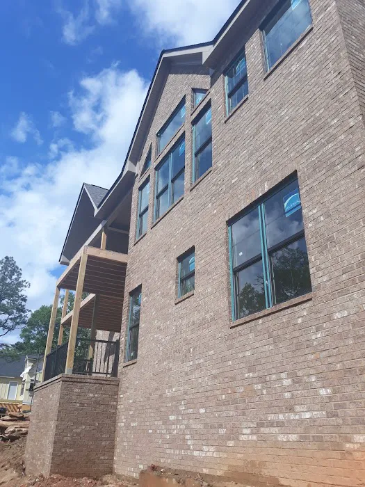 Carlyle Exteriors Picture 6