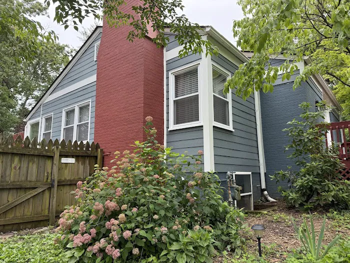Atomic Exteriors Picture 8