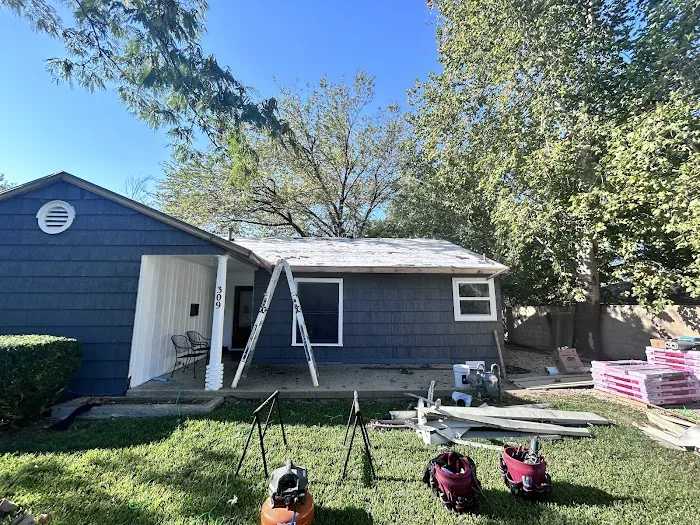 Guerra construction & roofing LLC Picture 1