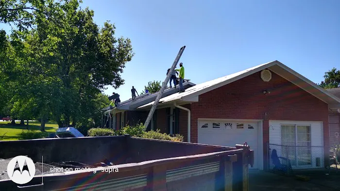 Loggins Roofing LLC Picture 2