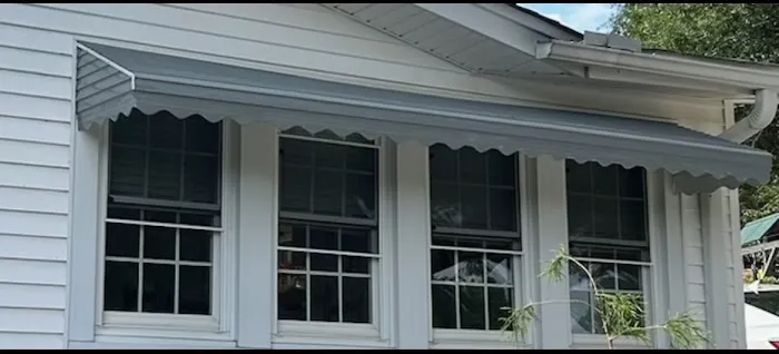 Todd's Siding & Awnings Picture 4