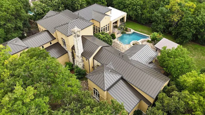 Wilson Roofing and Renovations Picture 7