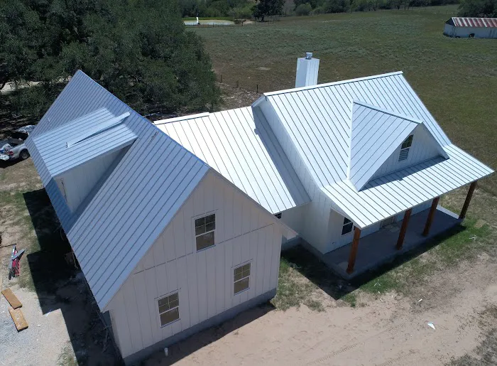 AL-CO Metal Roofing Picture 3