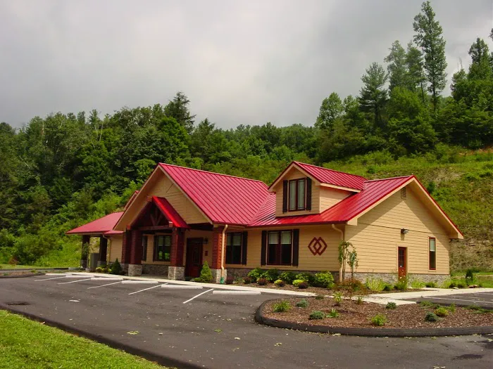 Lyon Metal Roofing Picture 4