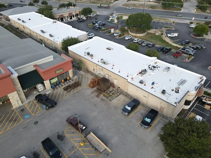 Summit Commercial Roofing Services Picture 3