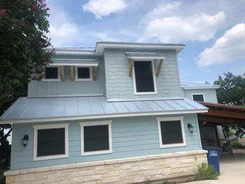 Blanco Roofing Picture 1