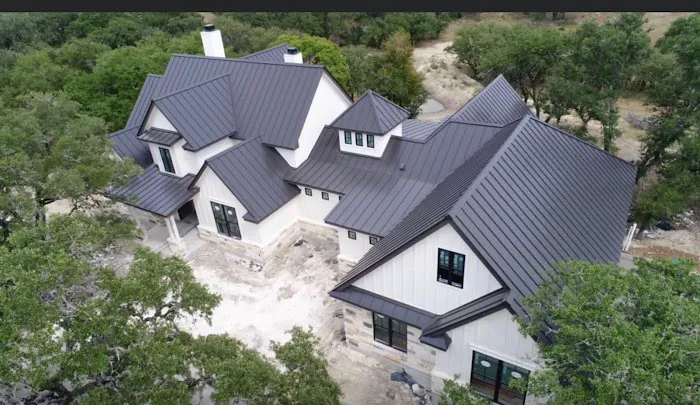 Kendall County Roofing Picture 8