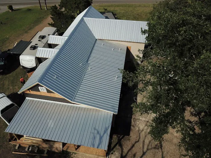 AAA Roofing & Gutters Picture 6