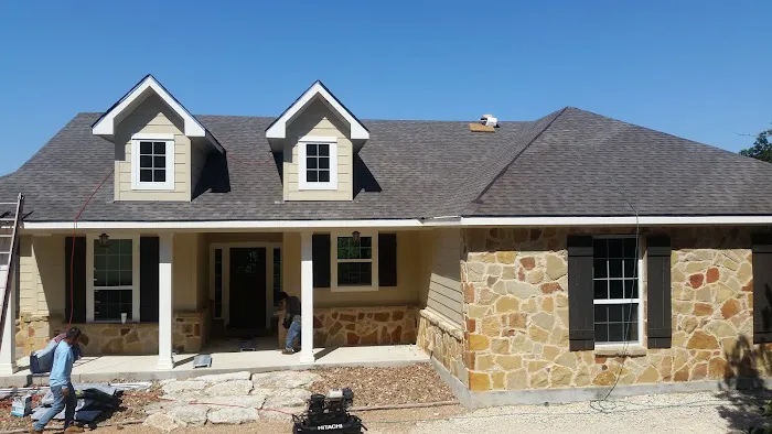 AAA Roofing & Gutters Picture 9