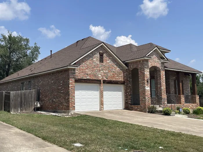 Altitude Roofing, LLC Picture 9