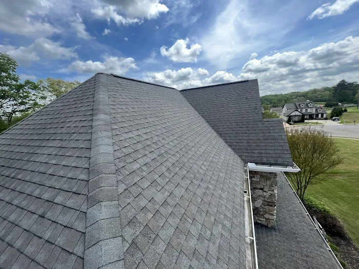 Artisan Roofing & Construction Picture 1
