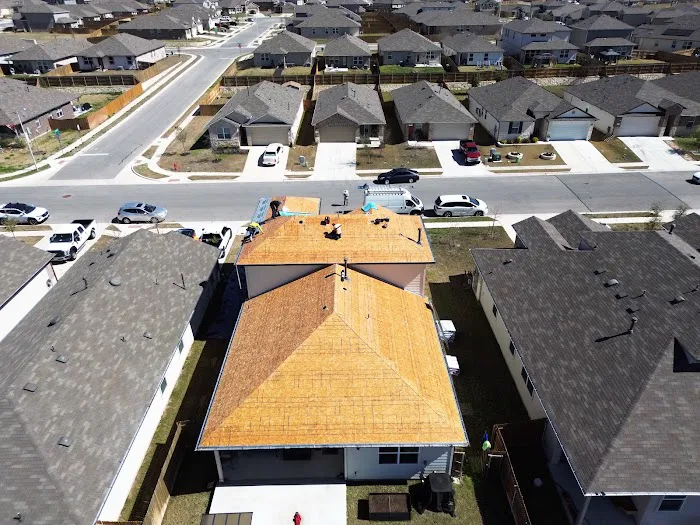 Gomez Quality Roofing LLC Picture 1
