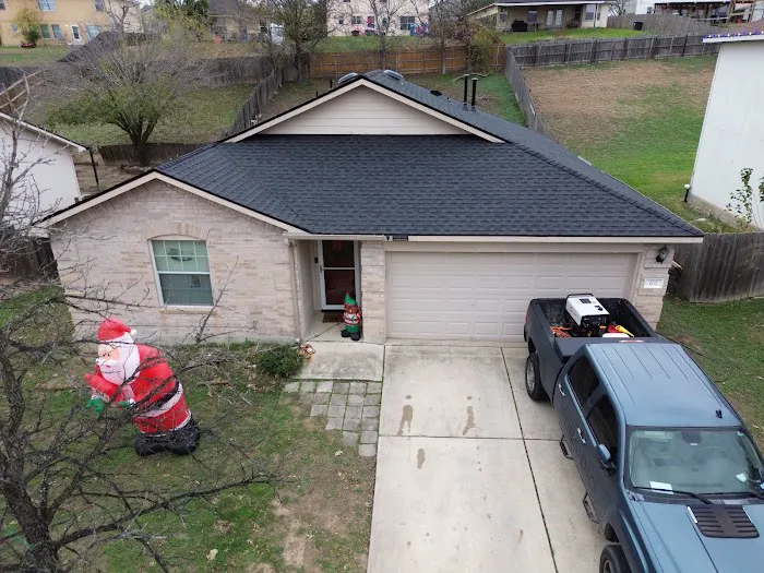 Gomez Quality Roofing LLC Picture 2