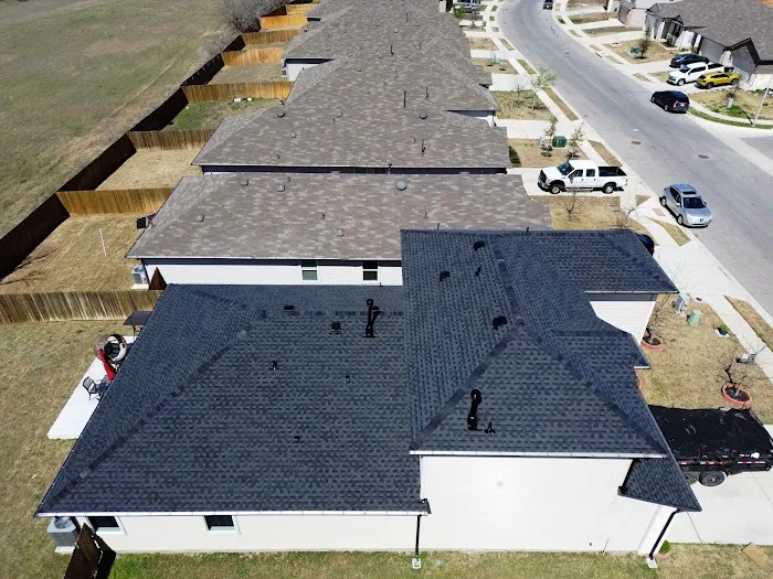 Gomez Quality Roofing LLC Picture 3
