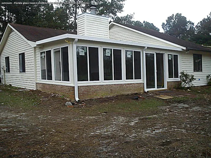 Replacement Windows & Vinyl Siding Installation by Superior Aluminum Picture 1