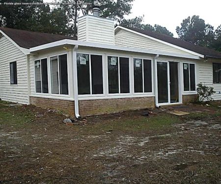 Replacement Windows & Vinyl Siding Installation by Superior Aluminum