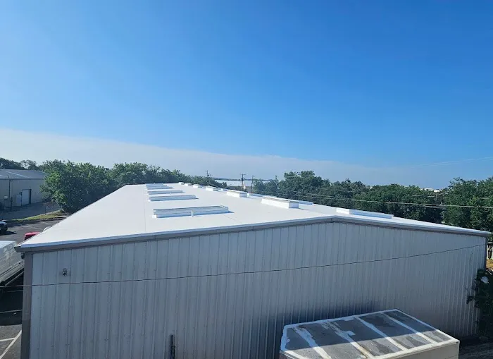 Papa Bear Roofing & Exteriors Picture 4