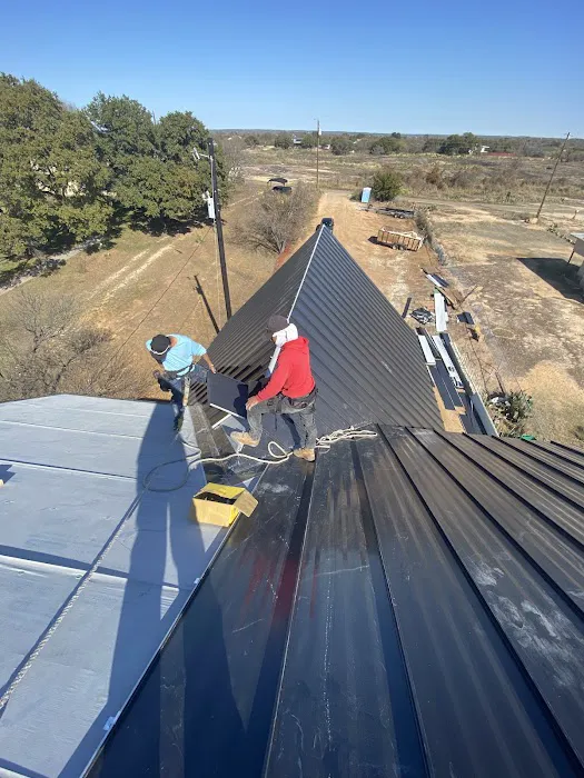 Papa Bear Roofing & Exteriors Picture 7