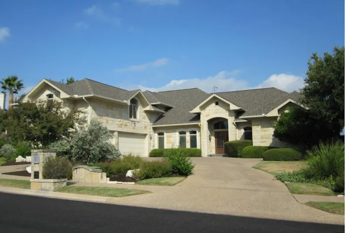 Willi Roofing Services Picture 10