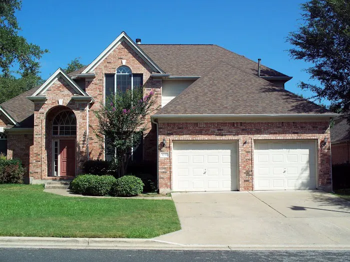 Shamrock Roofing Picture 3