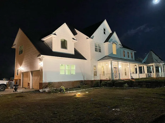 Royal Exteriors Picture 1