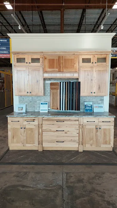 Home Outlet Picture 8