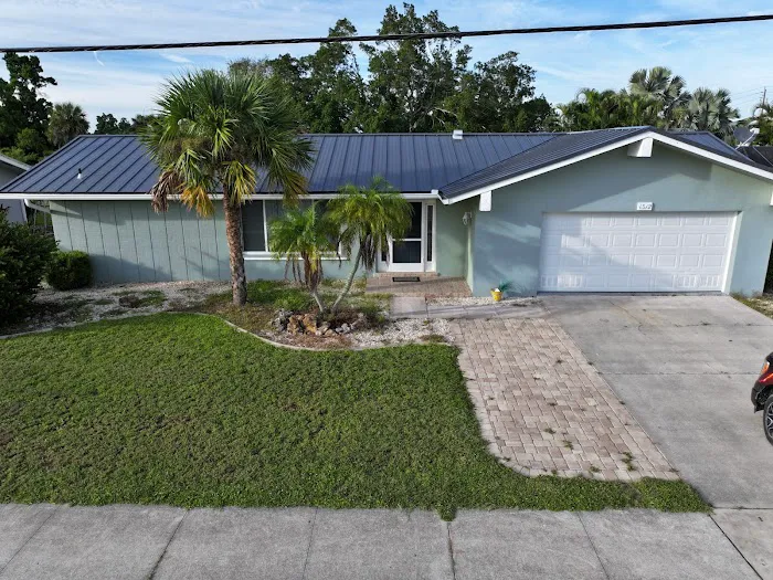 Total Home Exteriors of Florida Picture 1