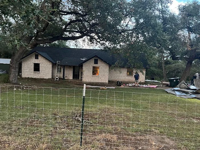 Texas Choice Roofing of Bee Cave Picture 5