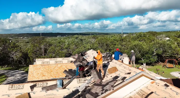 Texas Choice Roofing of Bee Cave Picture 4