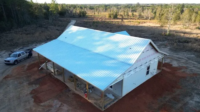 Hulks Construction & Roofing Picture 3