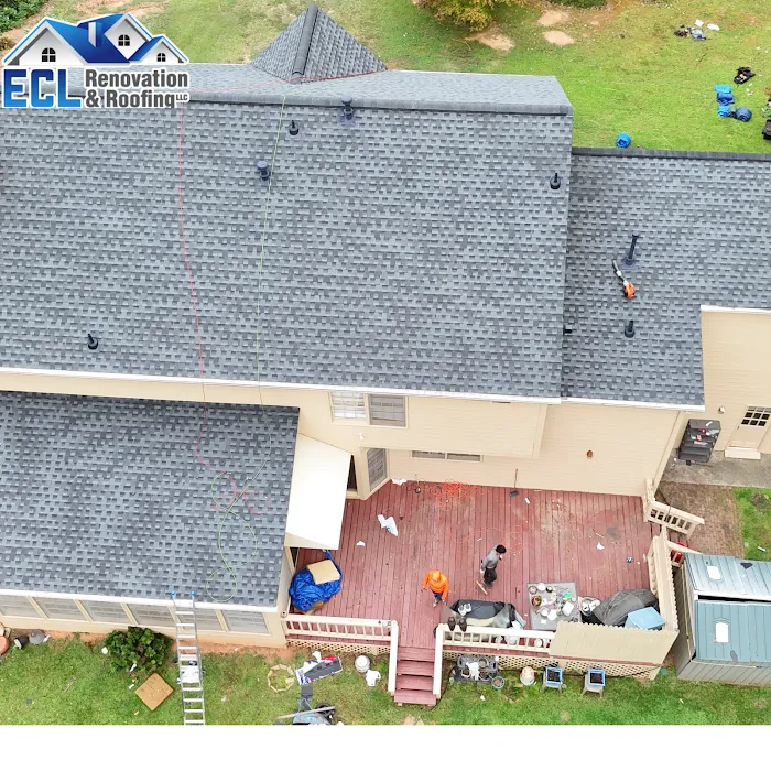 ECL Renovation & Roofing LLC Picture 3