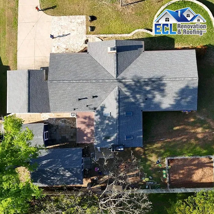 ECL Renovation & Roofing LLC Picture 8