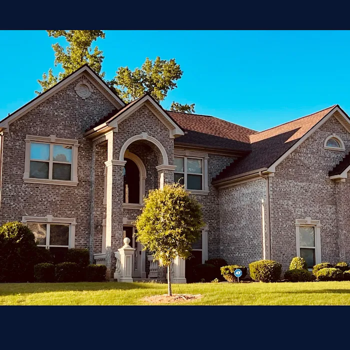 ECL Renovation & Roofing LLC Picture 9