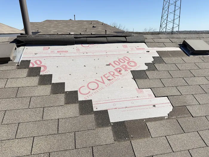 D & H Roofing Inc Picture 2