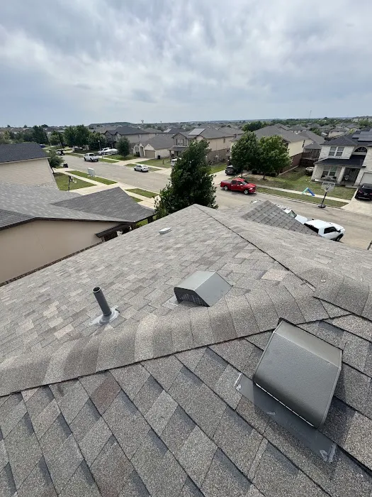LOA Construction and Austin Roofing Picture 10