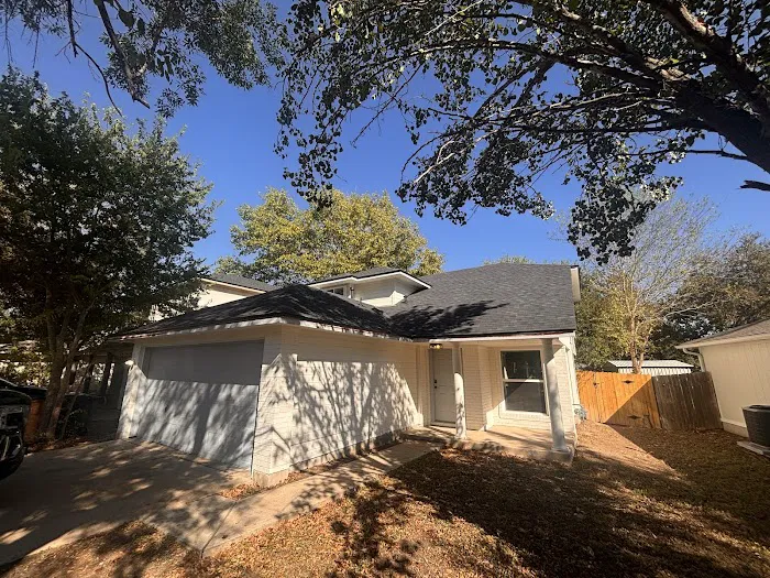 LOA Construction and Austin Roofing Picture 2