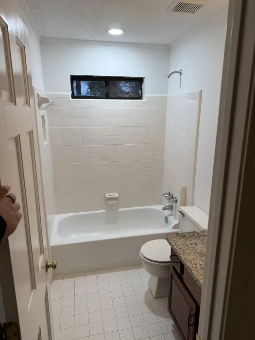 Leo's Home Care & Improvements LLC Picture 1