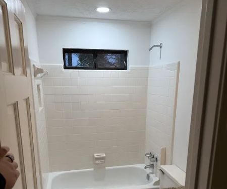 Leo's Home Care & Improvements LLC