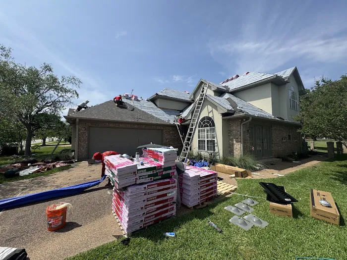 The Roofing Artist Picture 4
