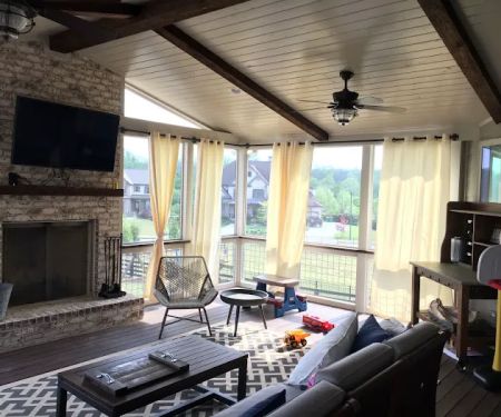 Legendary Custom Homes & Renovations
