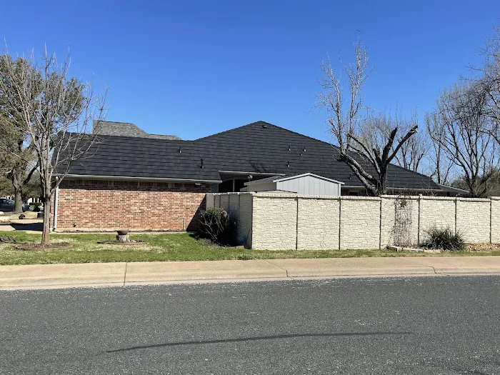 Pinnacle Roofing Partners Picture 2
