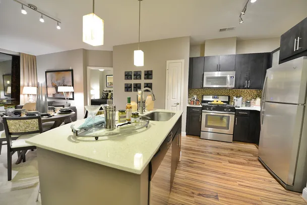 Unique Custom Homes LLC Picture 2