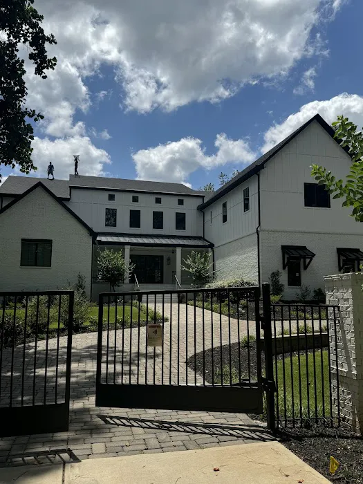 Unique Custom Homes LLC Picture 9