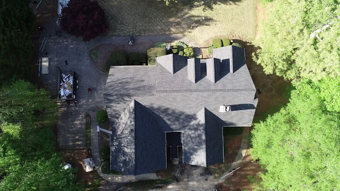 Washington Roofing & Construction LLC Picture 1