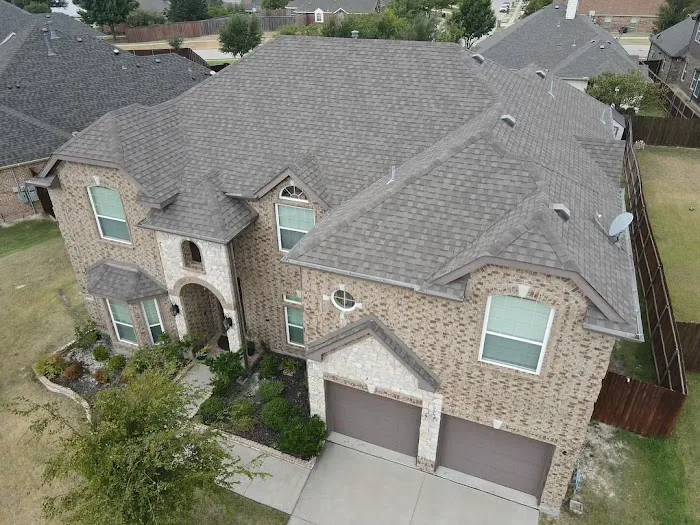 THA Roofing Company Picture 5