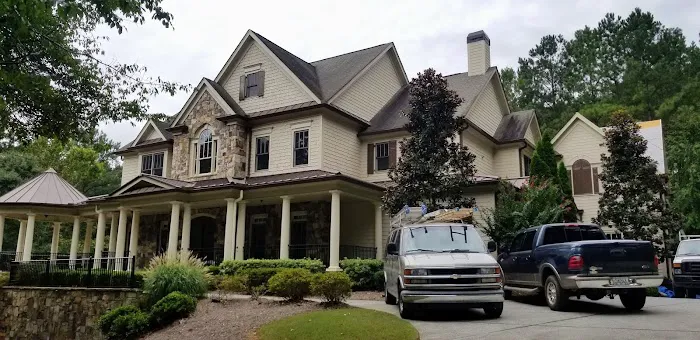 R.V.E. Exteriors Picture 3