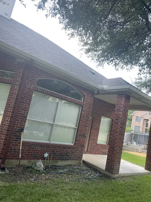 Momma Bear Roofer LLC Picture 8