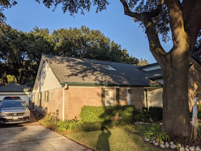 Rock Roofing & Construction LLC Picture 3